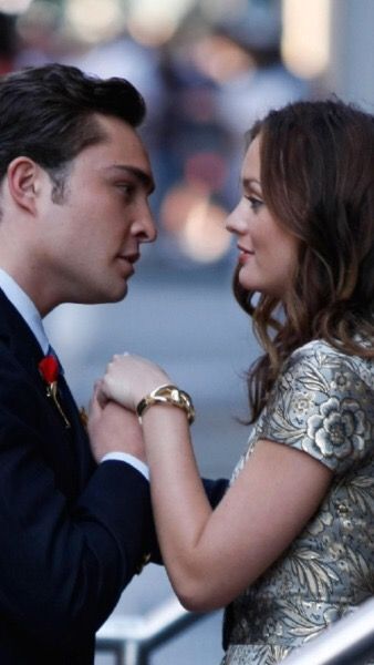 Chuck and Blair Fashion Wallpaper Iphone, Chuck E Blair, Chuck Y Blair, Gossip Girl Wallpaper, Gossip Girl Cast, Mode Gossip Girl, Estilo Blair Waldorf, Estilo Gossip Girl, Stile Blair Waldorf