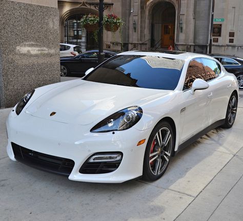 Porsche Panamera White💖🚗 Panamera 4s, Porsche Panamera Turbo, Porsche Models, Volkswagen Touareg, White Car, Big Car, Porsche Panamera, Porsche Cars, Ford Gt