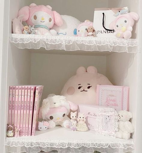 Pink House Interior, Pink Room Decor, Kawaii Room Decor, Girly Room, Room Desk, Kawaii Room, Room Makeover Bedroom, Pink Room, Room Makeover Inspiration