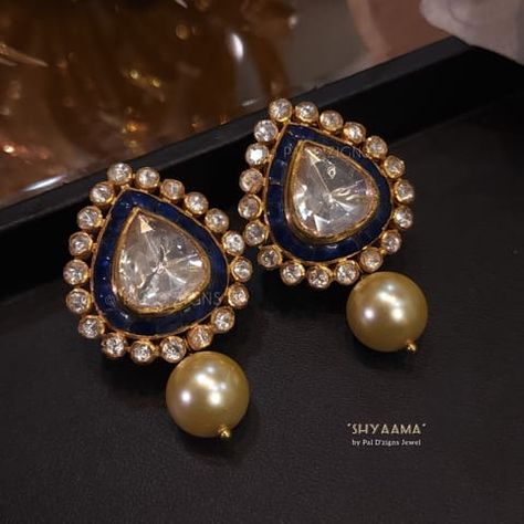 #silvermoissanitejewelry #semipreciousjewellery #luxuryjewelry #polkijewellery #weddingjewellery #moissanitepolki #statementjewellery #bridalearring #indianjewelleryonline #moissanitepolkijewellery #weddingshopping #indianweddingjewellery #bridejewelry #traveljewelry #destinationweddingjewellery #paldzigns #trendingreels #instagramreels #onlinejewellerystore #onlinejewellery #polkijewelry #polkiearings #weddingjewelry #statementearrings #stunningjewelry #diamondpolkijewellery #earings #studs Jewellery For Wedding, Golden Japanese, Moissanite Jewellery, Fancy Jewellery Designs, Antique Bridal Jewelry, Colour Stone, Celebrity Engagement Rings, Polki Jewellery, Cuff Jewelry