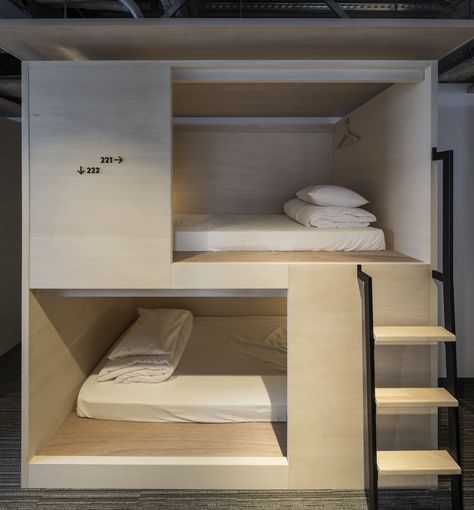 Gallery of UNPLAN Kagurazaka / Aida Atelier - 4 Modern Dorm Room, Hostel Design, Sleep Box, Bunk Bed Rooms, Hostels Design, Sleeping Pods, Modern Bunk Beds, Hostel Room, Bunk Beds Built In