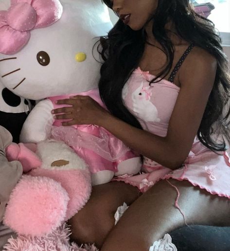 Charmmy Kitty, Pretty Pink Princess, Pink Lifestyle, Black Femininity, Pink Girly Things, Black Barbie, Kawaii Aesthetic, Feminine Aesthetic, Everything Pink