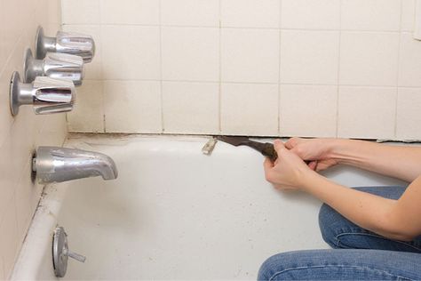 Remove Bathtub, Bathtub Caulking, Caulking Tips, Old Bathtub, Painting Shower, Tub Tile, Tub Surround, Bathroom Tub, Tub And Shower