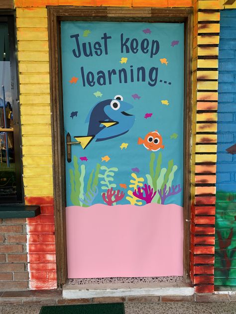 Reading Door Decorating Ideas, Ocean Themed Door Decorations, Kindergarten Classroom Decorations Ideas Door Decorating, Special Education Door Ideas, Count Down To Summer Classroom Door, June Door Decorations Preschool, Sea Door Decorations Classroom, Preschool Class Door, Art Class Door Ideas