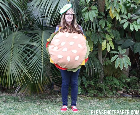 Homemade Halloween costumes for adults Louise Belcher Costume, Halloween Costumes Teenage Girl Scary, Minnie Mouse Kostüm, Hamburger Costume, Burger Costume, Flapper Costume Halloween, Costume Ideas For Kids, Halloween Costumes Teenage Girl, Easy Halloween Costumes For Women