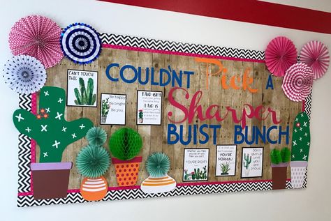 Classroom Bulletin Board Ideas. Classroom Layout Ideas Elementary, Kindergarten Classroom Layout, Classroom Bulletin Board Ideas, Unique Bulletin Board Ideas, Creative Bulletin Boards, Colorful Bulletin Boards, Elementary Bulletin Boards, Cactus Classroom, Hatch Chili