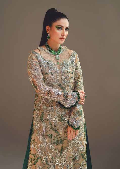 Fancy Dress Patterns, Pakistani Women Dresses, Heavy Dresses, Frock Fashion, Pakistani Fashion Casual, Womens Trendy Dresses, Ayeza Khan, Pakistani Fancy Dresses, Pakistani Dresses Casual