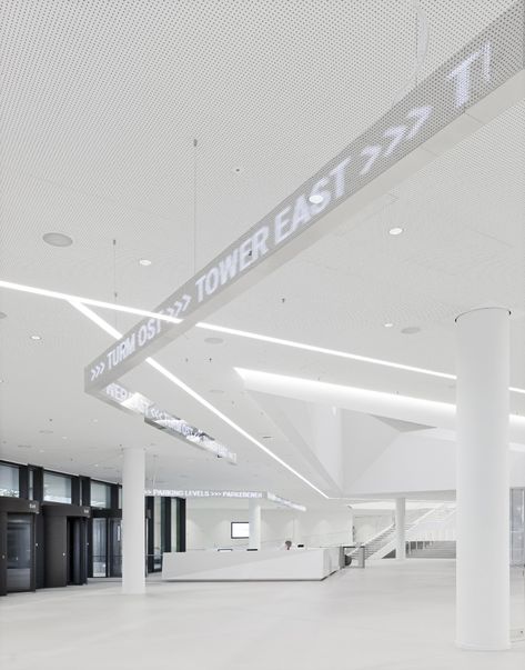 büro uebele // hypovereinsbank building, arabellapark signage system munich 2018 Futuristic Signage, Lobby Interior Design, Wayfinding Design, Led Signage, Signage System, Showroom Interior Design, Kunming, Lobby Interior, Corporate Interiors