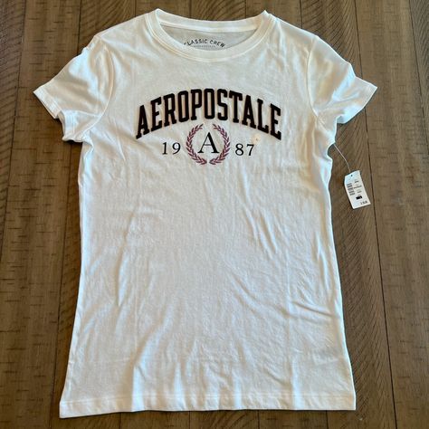 Women’s Large (Fits Smaller, More As A Medium) Aeropostale T-Shirt - New With Tags Aeropostale Outfits, Aeropostale Shirt, Y2k Shirts, Trashy Outfits, American Eagle Shirts, Aeropostale Shirts, Winter Outerwear, Aeropostale Tops, Swaggy Outfits