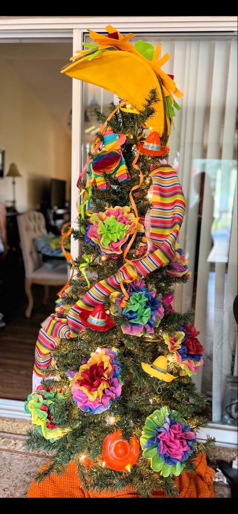 Mexican Theme Christmas Tree, Fiesta Decor, Seasonal Tree, Fiesta Birthday Party, Fiesta Decorations, Fiesta Birthday, Decoration Idea, Decorations Ideas, Christmas 2024