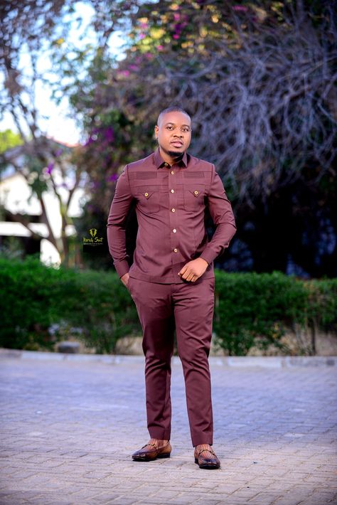 Kaunda Suits For Men, Kaunda Suti, Kaunda Suit, African Men Wear, Kaftan Ideas, Wedding Suit Groomsmen, Suit Groomsmen, Mens Traditional Wear, African Men Clothing