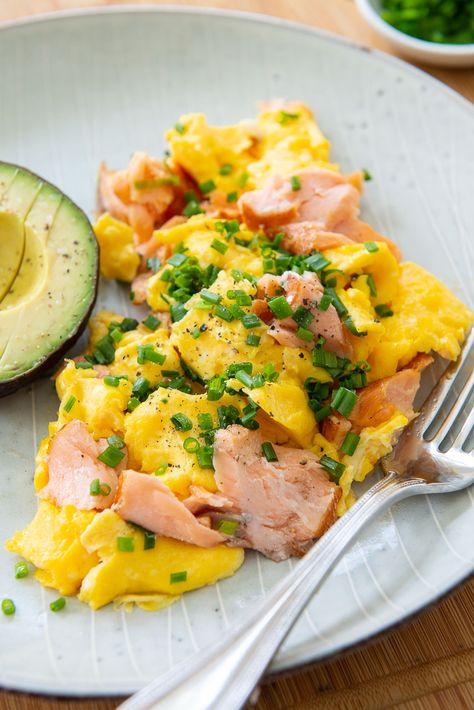 Salmon and Eggs - with Fresh Chives and Avocado #eggs #scrambledeggs #salmon #smokedsalmon #breakfast #recipe Salmon Omelette Recipe, Salmon Breakfast Recipes, Eggs And Salmon, Salmon Scrambled Eggs, Salmon Omelette, Salmon Meals, Breakfast Ideas With Eggs, Ideas With Eggs, Smoked Salmon Breakfast