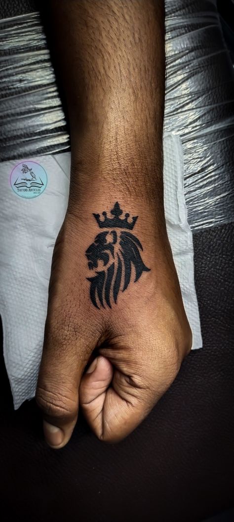 Lion With Crown Tattoo, Lion With Crown, Crown Tattoo, Lion Tattoo, Small Tattoos, Sleeve Tattoos, Arm Band, Tattoo Designs, Lion