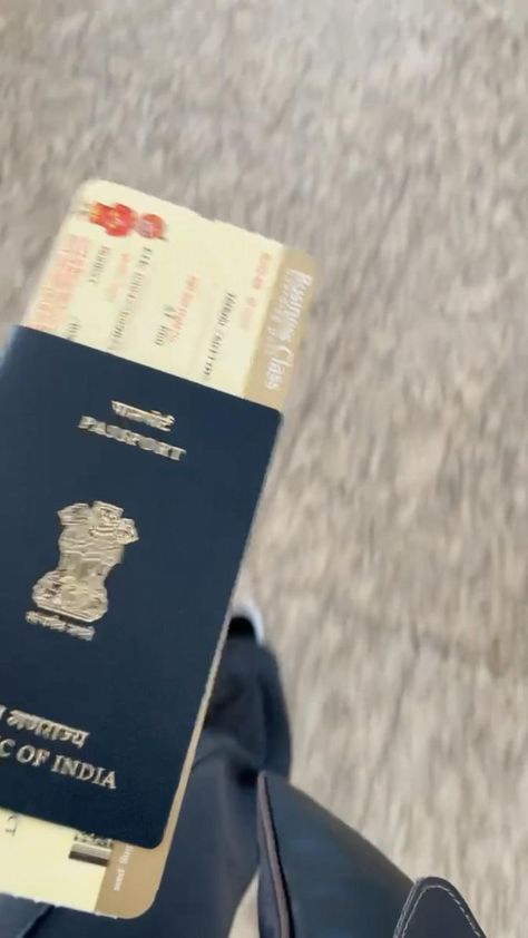 Bag Packing Snapchat Stories Indian, Zero Degrees Snapchat, Rich Snapchat Stories India, Dubai Tickets Pic, Aeroplane Tickets, Indian Passport With Tickets, Flight Ticket Snap, Aeroplane Snap, Indian Passport Aesthetic