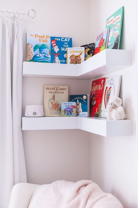 NURSERY STORAGE Minimal Shelves, Nursery Reading, Nursery Shelf Decor, Mobile Shelving, Floating Corner Shelves, Office Shelving, Nursery Shelves, Plastic Shelves, Diy Nursery