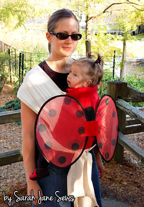 Make a cute DIY ladybug carrier costume for your little ladybug for Halloween. This step-by-step baby ladybug costume is perfect. Baby Ladybug Costume, Baby Carrier Costume, Diy Halloween Costumes For Girls, Diy Ladybug, Diy Baby Carrier, First Halloween Costumes, Ladybug Baby, Baby Ladybug, Ladybug Costume