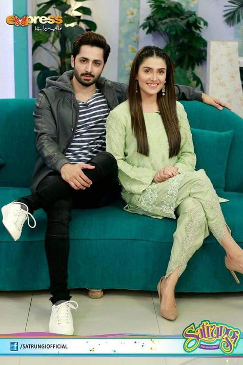 Ayeza khan and Danish Taimoor Satrangi- Rang rahi hai zindagi...Express Entertainment Danish Taimoor, Ayeza Khan, The Matrix, Pakistan, Fan