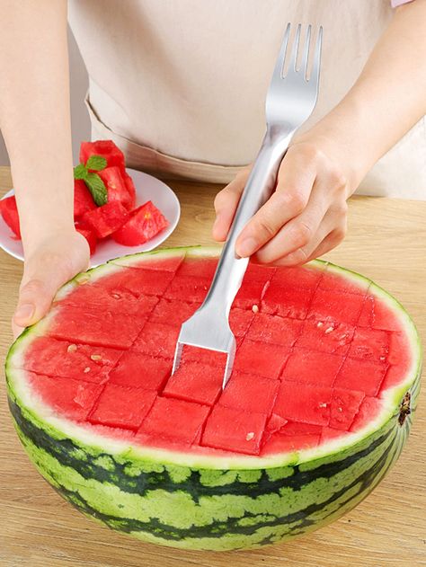 Watermelon Knife, Watermelon Slicer, Fruit Parfait, Cut Watermelon, Citrus Juicer, Summer Snacks, Summer Watermelon, Fruit Platter, Summer Refreshments