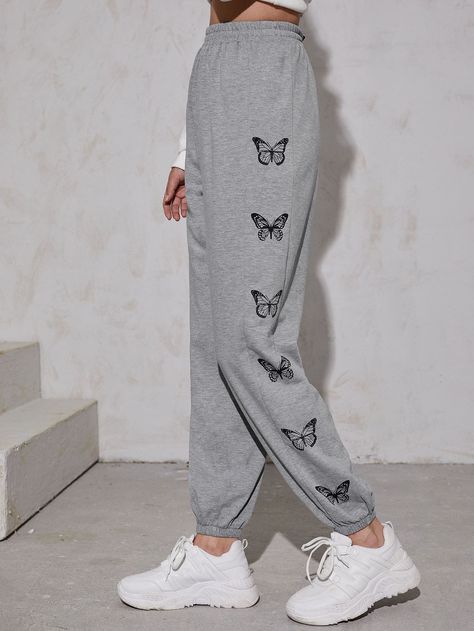 Butterfly Print Joggers Sweatpants Outfit Ideas, Dynasty Outfits, Cute Sweatpants Outfit, Women Sweatpants, Cute Sweatpants, Sweatpants Style, Future Clothes, Printed Joggers, Activewear Fashion