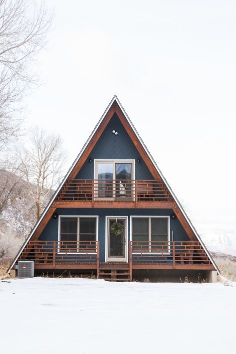 Before and After: An A-Frame Cabin Boasts Serious Scandinavian Vibes - Photo 4 of 14 - A-Frame Haus in Heber City, Utah How To Build A Log Cabin, A Frame Cabins, Frame Cabin, Cabin Kits, A Frame Cabin, A Frame House, Tiny House Cabin, Small Cabin, Mountain Homes