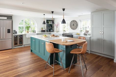 10 Aesthetic Accent Colours for Grey Kitchen Units Island Extension, Shaker Kitchen Island, Shaker Kitchen Design, Green Kitchen Island, Top Kitchen Trends, Green Kitchen Designs, Kitchen Cupboards Paint, Grey Kitchen Island, Accent Colors For Gray