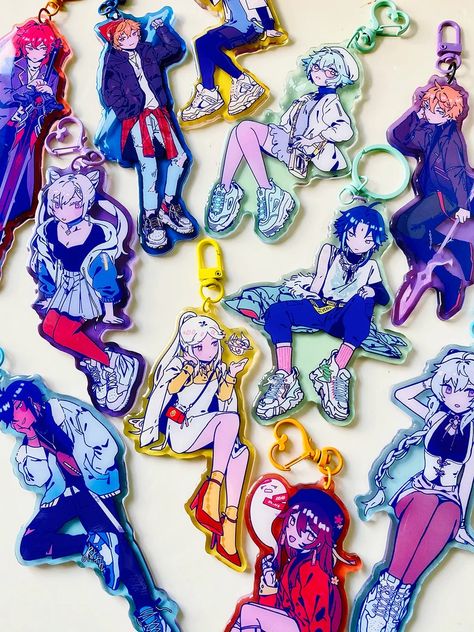 Genshin Keychain, Charmed Characters, Unique Keychains, Artist Alley, Acrylic Keychains, Cute Keychain, Acrylic Charms, Art Business, Cute Crafts