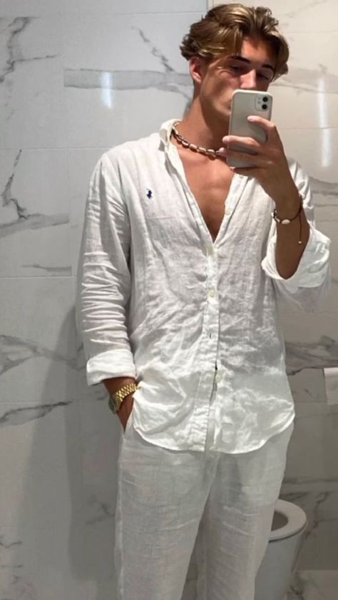 Spiritual Fashion, Classy Outfits Men, Men Stylish Dress, Guys Clothing Styles, Cool Outfits For Men, Attractive Guys, Men Fashion Casual Outfits, Streetwear Men Outfits, Summer Outfits Men