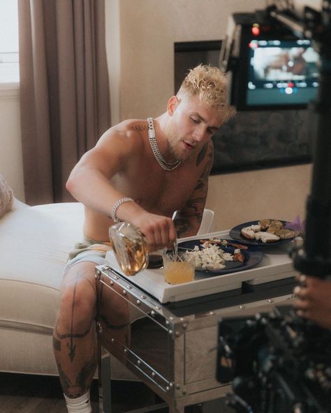 Jake Paul Tattoo, Jake Paul Leg Tattoo, Emo Jake Paul, Jake Paul And Logan Paul, Jake Paul Boxing, Jake Paul Team 10, Tattoo Leg, Jake Paul, Tattoo Ideas