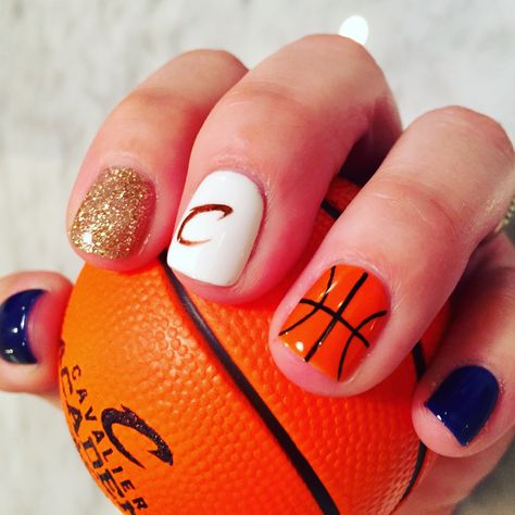 Basketball Mom Nails, Basketball Nail Designs Ideas, Nails Basketball Design, Basketball Acrylic Nails, Cute Basketball Nails Design, Cute Basketball Nails, Basketball Manicure, Volleyball Nails Short, Basketball Gel Nails