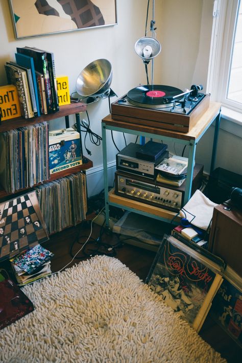 :: Cheese Image, Hipster Bedroom, Music Corner, Vinyl Room, Record Room, Audio Room, Say Cheese, Grunge Room, Aesthetic Dark