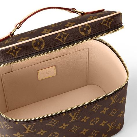 LOUIS VUITTON® - Nice Bb - Brown Louis Vuitton Luggage Set For Women, Lv Makeup Bag, Luxury Bags Louis Vuitton, Louis Vuitton Makeup Bag, Designer Makeup Bag, Louis Vuitton Luggage, Swag Bag, Vanity Case, Beauty Case