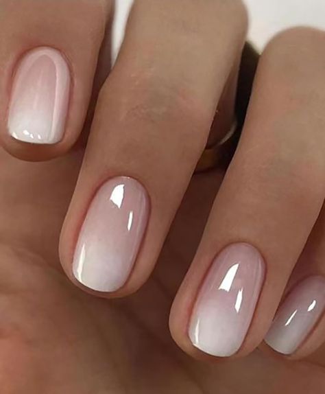 Fingernails For Wedding, French Manicure Designs Chrome, Nail French Tip Designs Short, Best Bridal Nails, Casual Wedding Nails, Squarvole Nails, Mom Of The Bride Nails, Short Classy Nails Natural, French Tip With Glitter Base