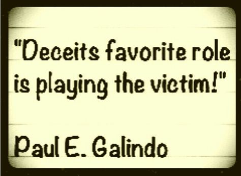 Beware deceit some realize their deceit and some have decived their own self! Deceitful People Quotes, Deceit Quotes, Deceitful People, Betrayal Quotes, Energy Vampires, Narcissistic Personality, Quote Unquote, Dig Deeper, Writing Motivation