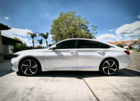 2020 Honda Accord sport, Pearl white, tint White Honda Accord With Black Rims, White Honda Accord Sport, Starter Cars, 2022 Honda Accord Sport, White Honda Accord, 2020 Honda Accord Sport, Honda Sports Car, 2020 Honda Accord, Honda Accord Custom