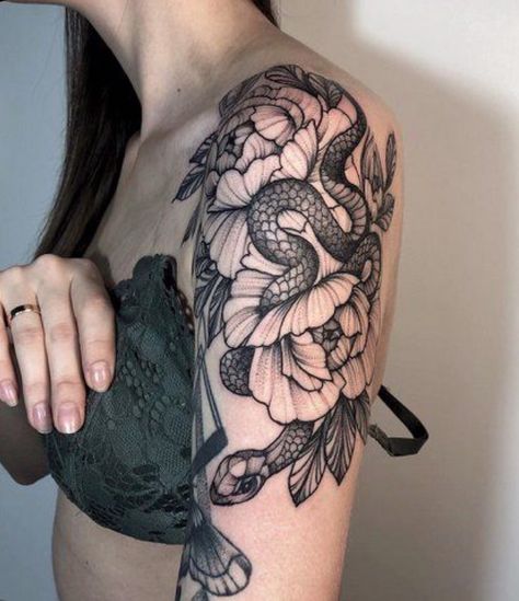 Snake Tattoo Meaning, Serpent Tattoo, Snake Tattoo Design, Tattoo Zeichnungen, Upper Arm Tattoos, Back Of Shoulder Tattoo, Shoulder Tattoos For Women, Arm Tattoos For Women, Sleeve Tattoos For Women