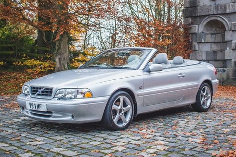 A tastefully specified UK registered example of the handsome four-seat convertible. C70 Classic, Volvo C70, Dublin Ireland, Dublin, Volvo, Convertible, Tampa, Passenger, Bmw Car