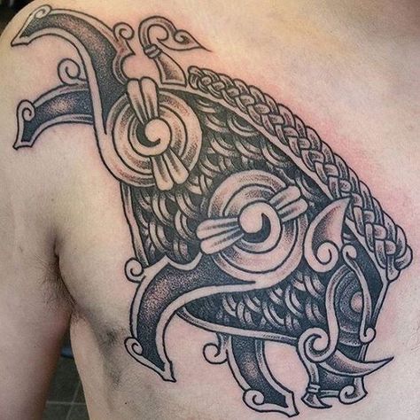 Viking Boar Tattoo, Celt Tattoo, Boar Tattoo, Hip Tattoo Quotes, Compas Tattoo, Norse Tattoos, Ancient Art Tattoo, Scandinavian Tattoo, Skull Hand Tattoo