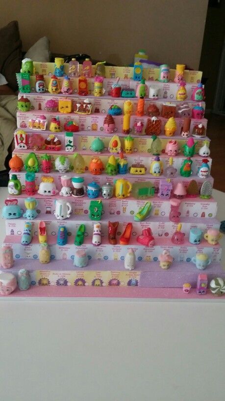 Shopkins Collection Display, Shopkins List, Shopkins Display, Shaikh Hamdan, Shopkins Birthday Cake, Shopkins Season 2, Nom Noms Toys, Shopkins Toys, Toy Clutter