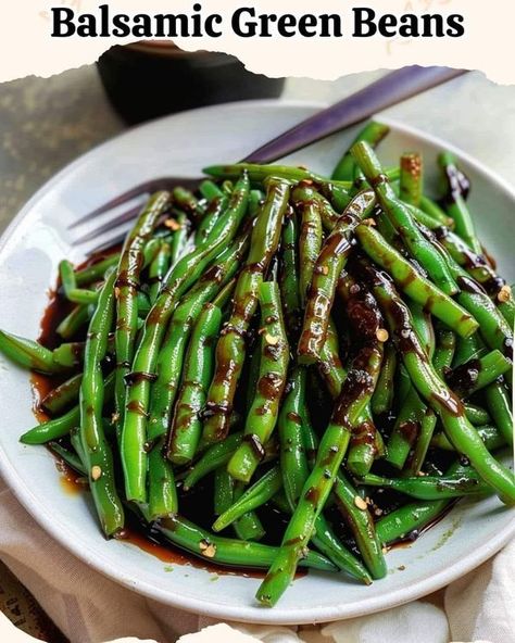 Ina Garten Recipes 🍰🍟🍕🍿 | Balsamic Green Beans 🥗🍋 | Facebook Balsamic Green Beans, Sauteed Green Beans, Ina Garten Recipes, Family Meal, 1 Pound, Balsamic Vinegar, Family Meals, Garlic Cloves, Green Beans