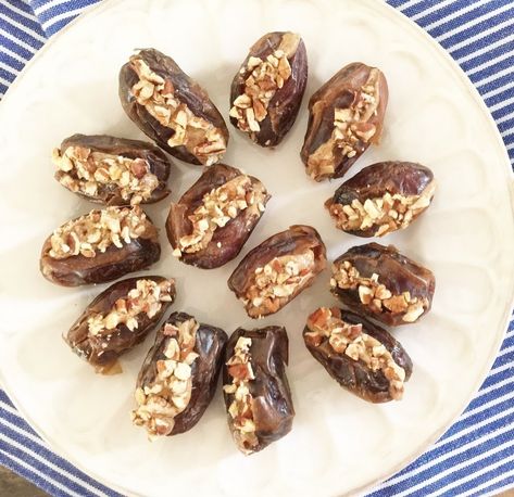 Be Well By Kelly, Super Bowl Snack Recipes, Super Bowl Snacks, Kelly Leveque, Healthy Superbowl, Superbowl Sunday, Healthy Superbowl Snacks, Stuffed Dates, Honey Sauce