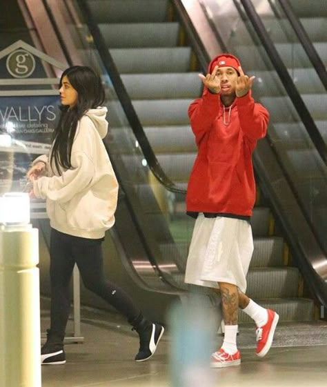 Kylie Jenner Tyga, Tyga And Kylie, Kylie Jenner Fotos, Jenner Photos, Kylie J, Kylie Jenner Outfits, Kylie Jenner Style, King Kylie, Jenner Outfits