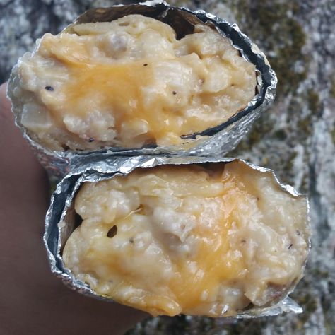 A new fun burrito concept.. I created this while camping and will be tweaking it over the next few weeks! DIRECTIONS 6 hashbrown patties 10 sausage links 1 country gravy mix 3 slices of diced large... Hashbrown Patties, Country Sausage Gravy, Biscuit Breakfast, Crazy Food, Country Gravy, Breakfast Burrito, Sausage Links, Sausage Gravy, Biscuits And Gravy