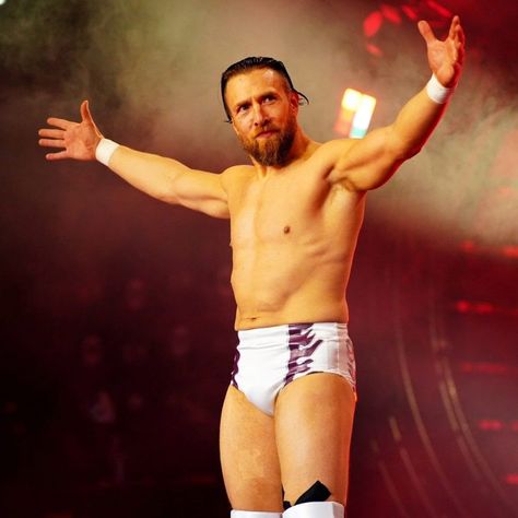 Bryan Danielson Daniel Bryan Wwe, Bryan Danielson, Daniel Bryan, Wrestling Superstars, Professional Wrestling, Pro Wrestling, Wwe, Wrestling