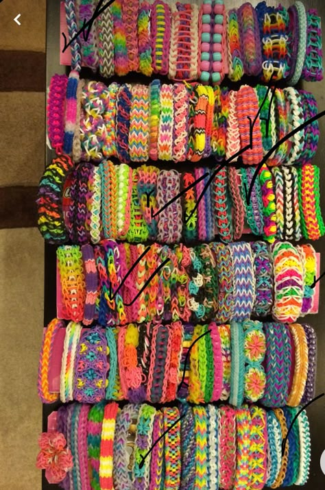 Rubber Band Bracelet Ideas, Band Bracelet Ideas, Loom Bands Ideas, 4 Color Combos, Rubber Band Ideas, Loom Band Charms, Loom Bands Designs, Loom Band Ideas, Loom Bracelets Easy