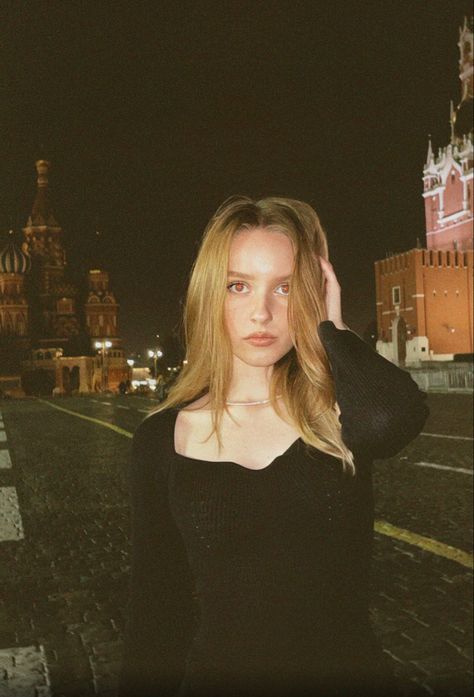 Moscow Girls, Russia Girl, Face Photography, Instagram Aesthetic, Vintage Photos, Moscow, Russia, Instagram Photos, Photo And Video