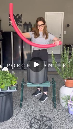 252K views · 3.6K reactions | Porch planter hack. #gardening #porchplanter #outdoorliving #flowerpots #tutorial #lifehack | Planting Tips | KC & The Sunshine Band · Boogie Shoes Planter Hacks, Patio Plant Ideas, Flower Planter Ideas, House Plant Ideas, Garden Hack, Porch Planter, Planter Arrangements, Ikea Outdoor, Pot Gardening