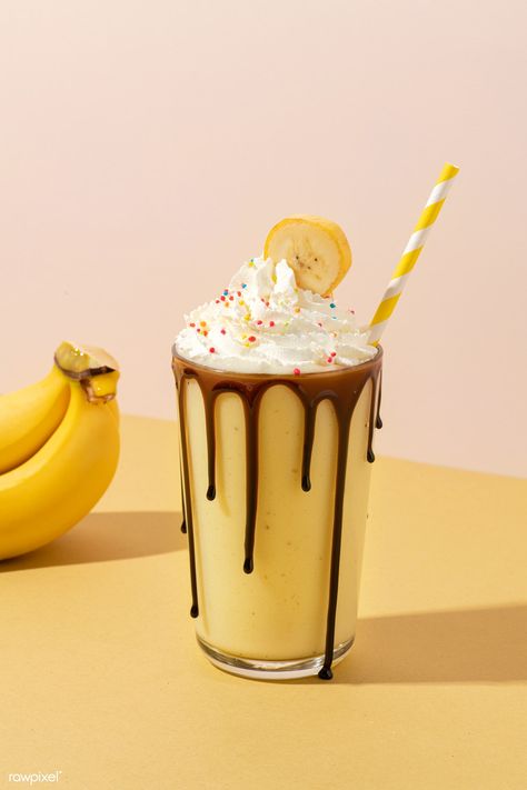 Chocolate banana milkshake with whipped cream | premium image by rawpixel.com / Jira Milkshakes Photography, Milkshake Aesthetic Vintage, Yellow Milkshake, Yellow Dessert Table, Milkshake Design, Dolce Milk, Passion Fruit Smoothie, Yellow Desserts, Images Of Chocolate