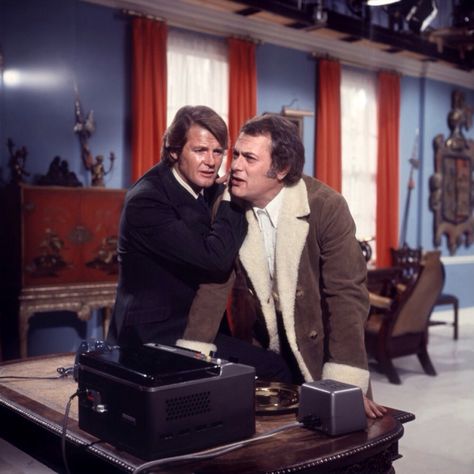 Persuaders The Persuaders, British Tv Series, Tv Vintage, Tony Curtis, Roger Moore, Katharine Hepburn, Great Tv Shows, British Tv, Vintage Tv