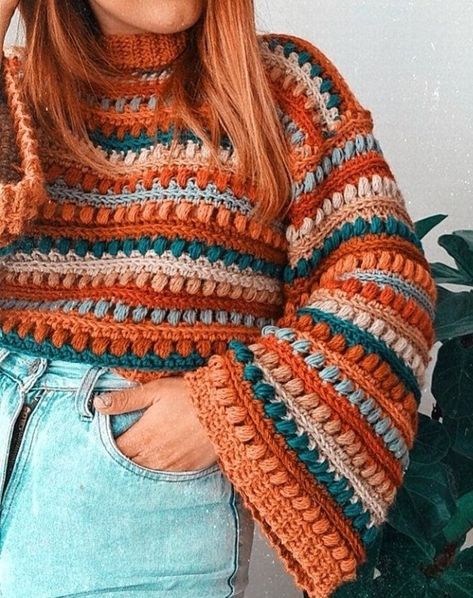 Crochet Tapestry Sweater, Crochet Sweater Free, Fall Crochet, Sweater Patterns, Crochet Sweaters, Crochet Quilt, Crochet Shirt, Crochet Woman, Sweater Crochet Pattern