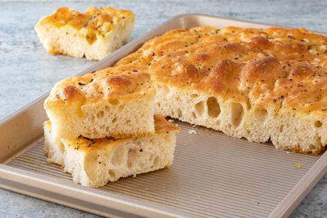 Bread Machine Italian Bread, Bread Machine Focaccia, Focaccia Bread Machine Recipe, Italian Bread Recipes, Olive Bread, Focaccia Recipe, Jelly Roll Pan, Focaccia Bread, Italian Bread